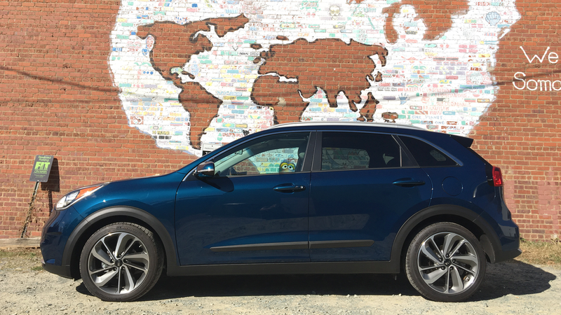Illustration for article titled The 2018 Kia Niro Is A Good Little Wagon